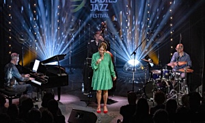Read Vivian Buczek at Ladies' Jazz Festival